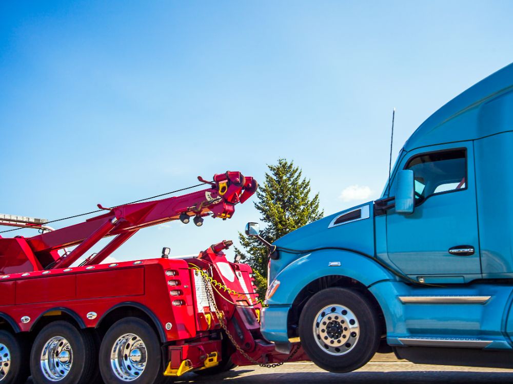 Les défis du remorquage de poids lourds et comment les surmonter